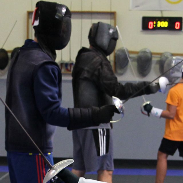 Fencing private lessons